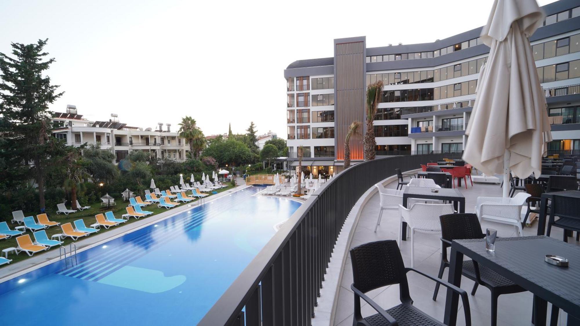 The Raga Side Ultra All Inclusive (Adults Only) ภายนอก รูปภาพ